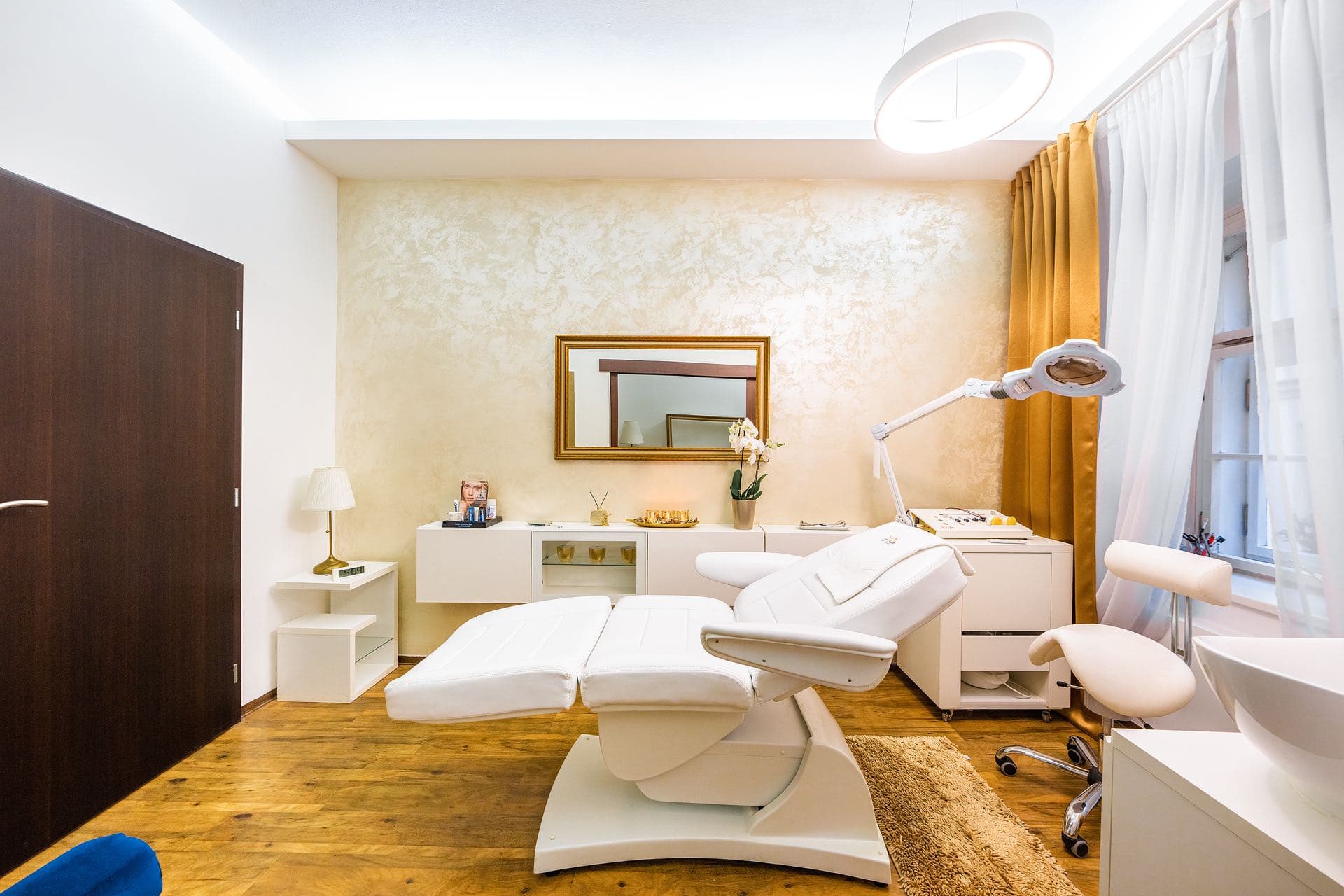 Salon Rituel Cosmetic Brno — Biologique Recherche Expert Center